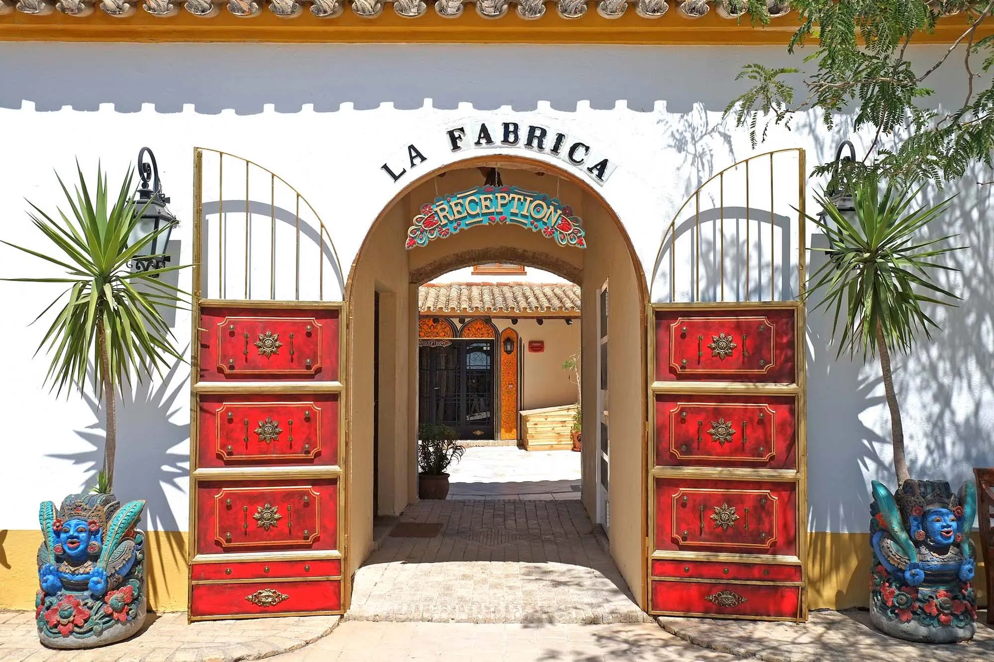 The entrance to Suryalila Yoga Retreat Centre